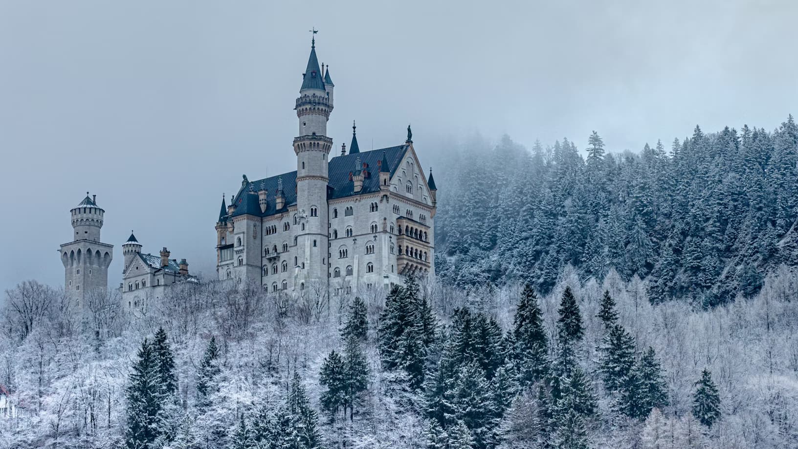 Neuschwanstein-Castle travel photo 3